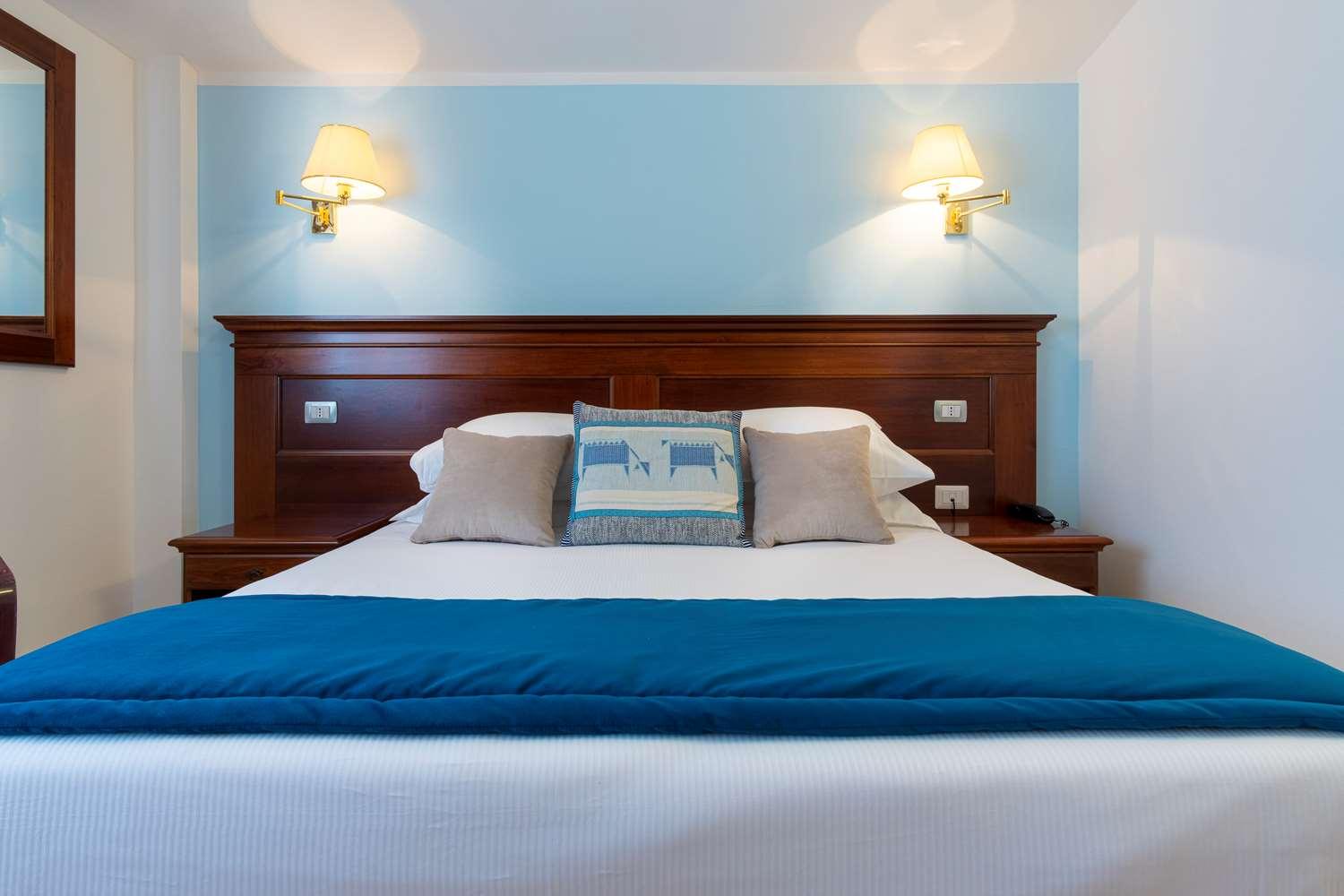 Best Western Hotel Blumarea Castelsardo Exterior photo